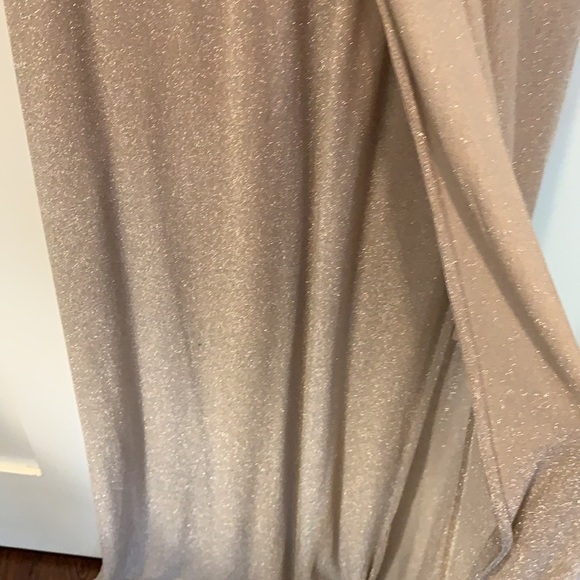 NEW MASKA Gold lurex maxi dress. - Picture 5 of 6